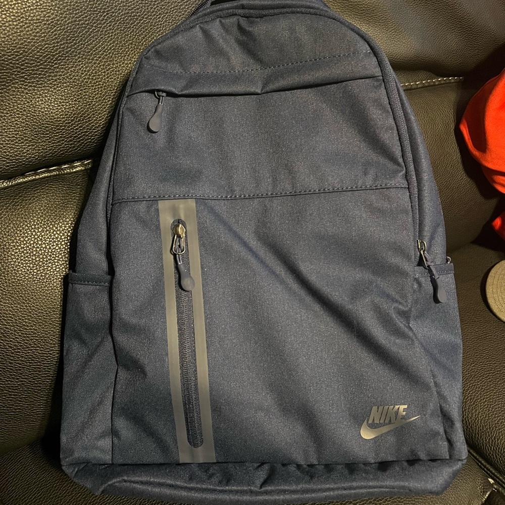 Nike Elemental Premium Backpack